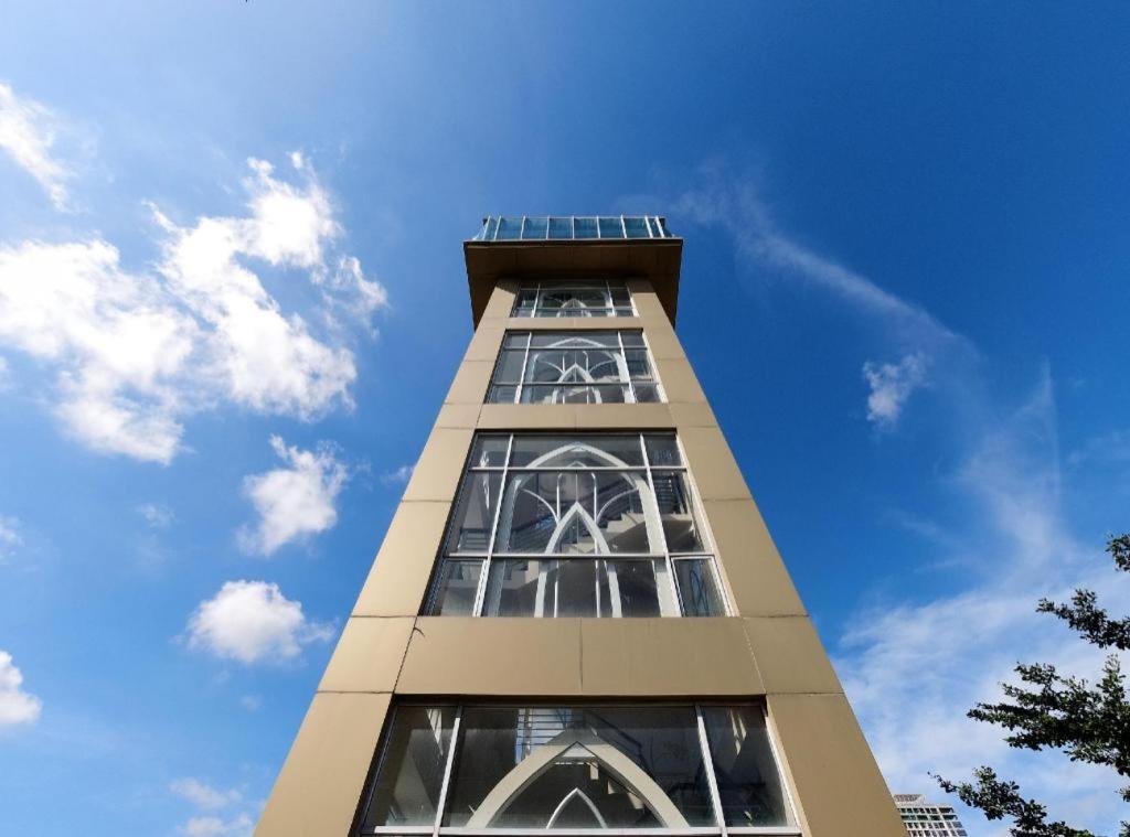Ace Hotel Batam Нагоя Экстерьер фото